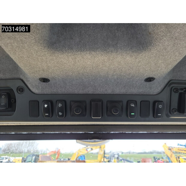 2018 كاتربيلر 735-46016189