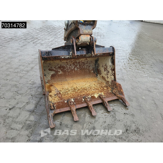 2024 Komatsu PC55MR-5E0-46016513