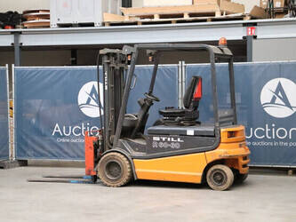 2001-still-r60-30-1432628-46016685