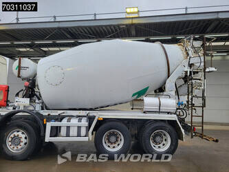 2015-mercedes-benz-arocs-3240-1432629-46016693