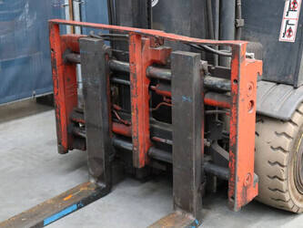 2001-still-r60-30-1432628-46016703