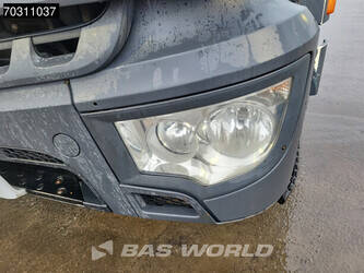 2015-mercedes-benz-arocs-3240-1432629-46016714