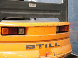 2001-still-r60-30-1432628-46016719