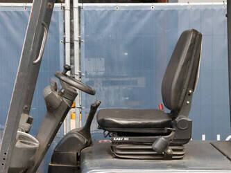 2001-still-r60-30-1432628-46016733