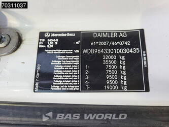 2015-mercedes-benz-arocs-3240-1432629-46016758