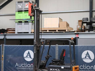 2001-still-r60-30-1432628-46016761