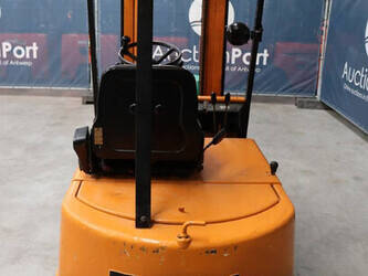 1990-still-r50-15-1432630-46016777