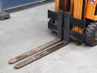 1990-still-r50-15-1432630-46016783