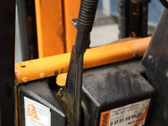 1990-still-r50-15-1432630-46016807