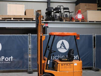 1990-still-r50-15-1432630-46016812