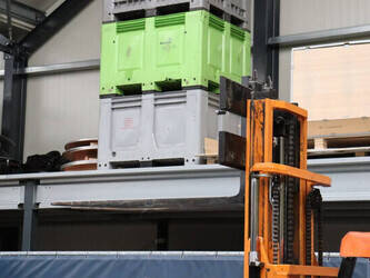 1990-still-r50-15-1432630-46016815