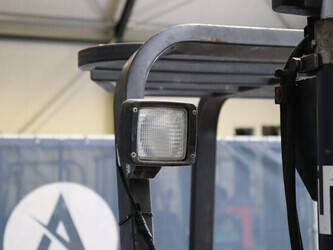 2001-still-r50-15-1432632-46016895