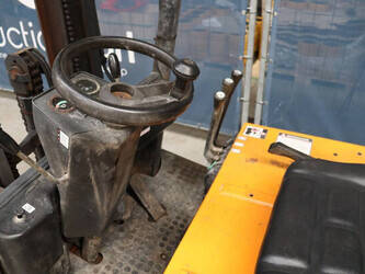 2001-still-r50-15-1432632-46016911