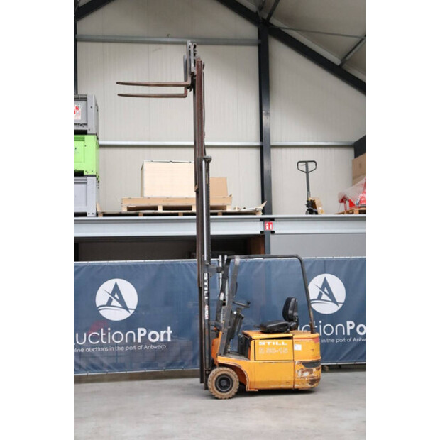 2001 Still R50-15-46016922