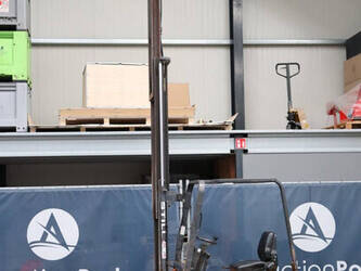 2001-still-r50-15-1432632-46016922