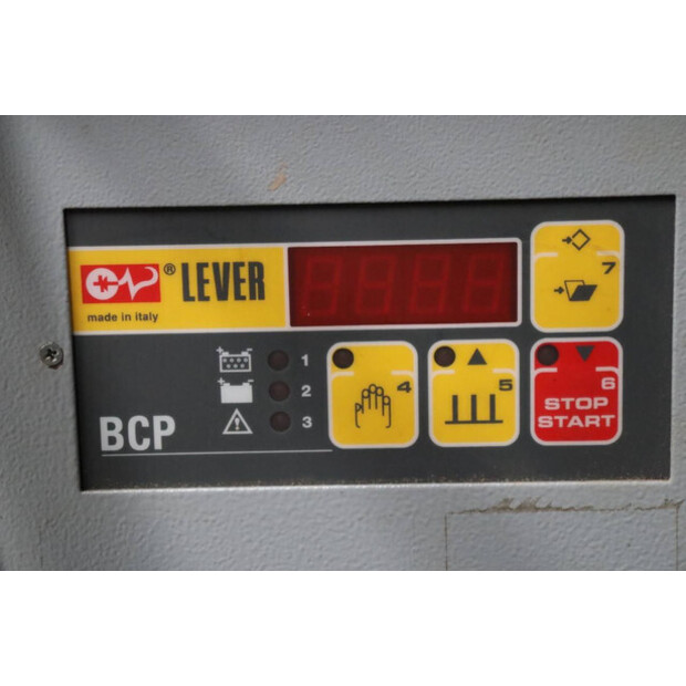 Still R 20-15-46017024