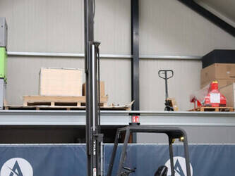 still-r60-25-1432636-46017142