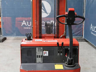 2003-atlet-cshi-160-46017165