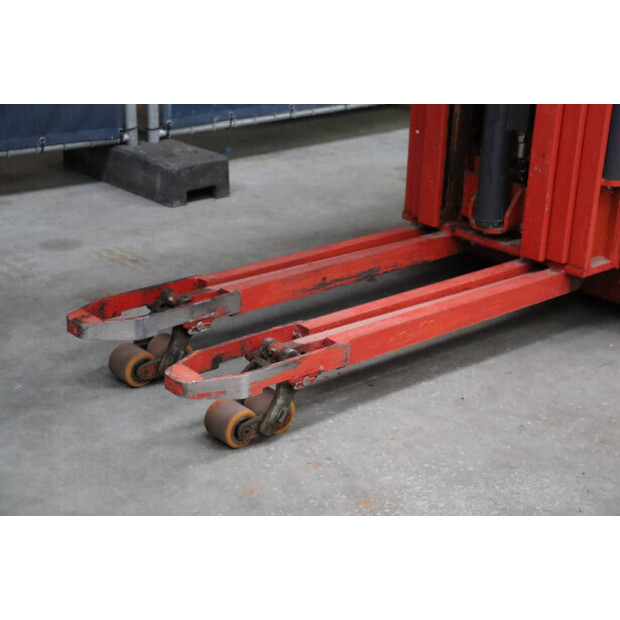 2003 اتليت CSHI 160-46017188