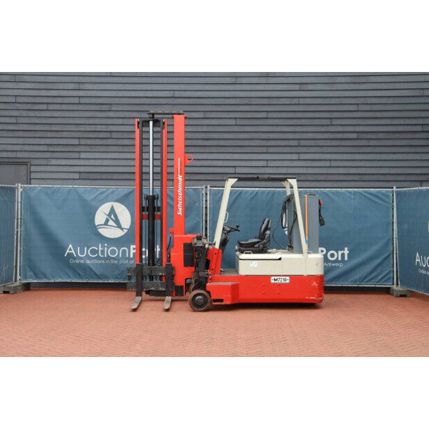 1995 Sichelschmidt M7210-46017244