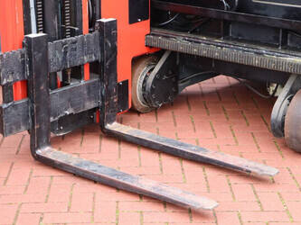 1995-sichelschmidt-m7210-46017252