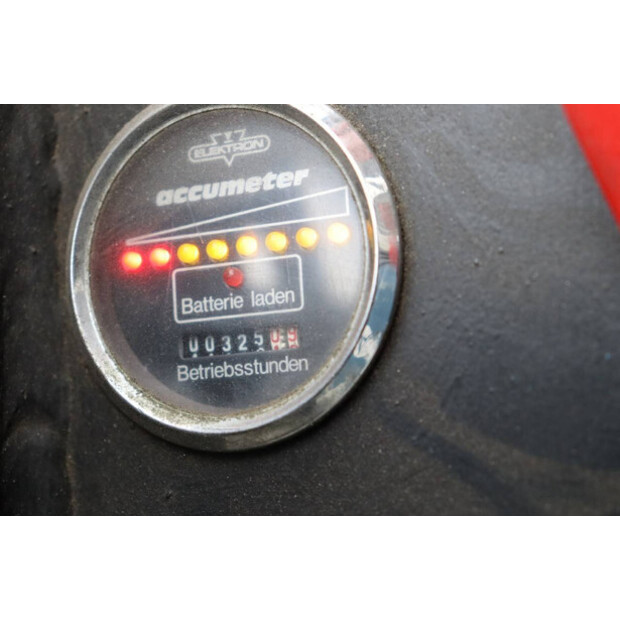 1995 Sichelschmidt M7210-46017265