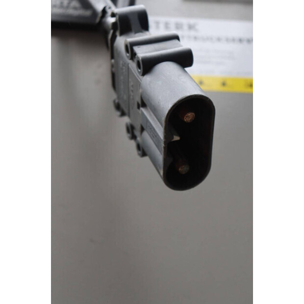 1995 Sichelschmidt M7210-46017278