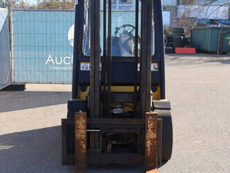 2006-yale-gdp35vx-1432641-46017357