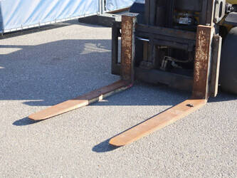 2006-yale-gdp35vx-1432641-46017359