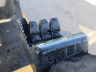 2006-yale-gdp35vx-1432641-46017375