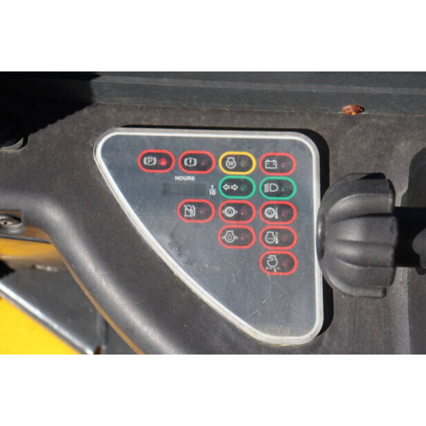 2005 OM PImespo XG 25-46017482