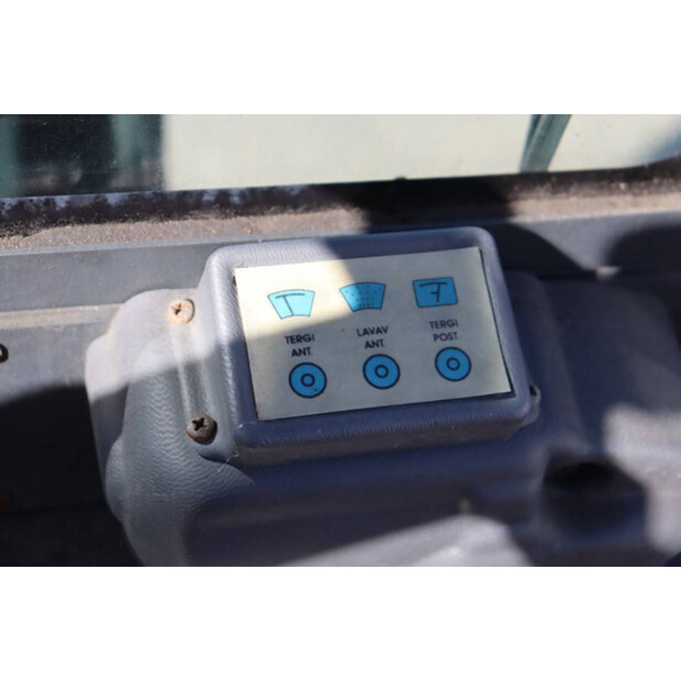 2005 OM PImespo XG 25-46017486