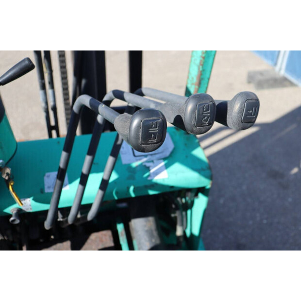 2003 Artison FG25-46017575