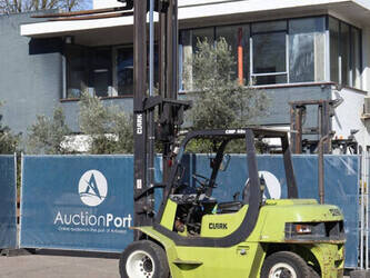 2000-clark-cmp-40d-46017646