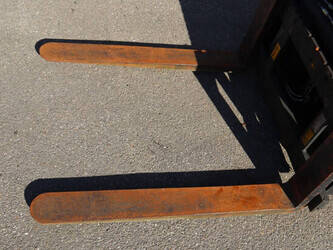 2011-toyota-02-8fgjf35-46017714