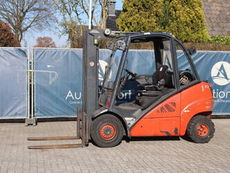 Image for LIFTS Linde H30