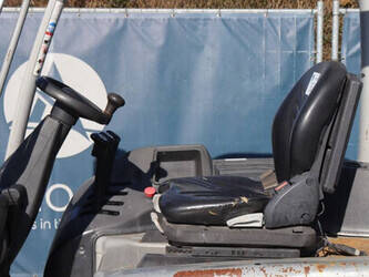 2011-still-rx-60-25-1432651-46017844