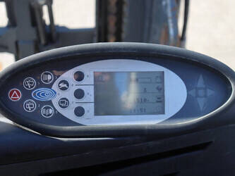 2011-still-rx-60-25-1432651-46017850