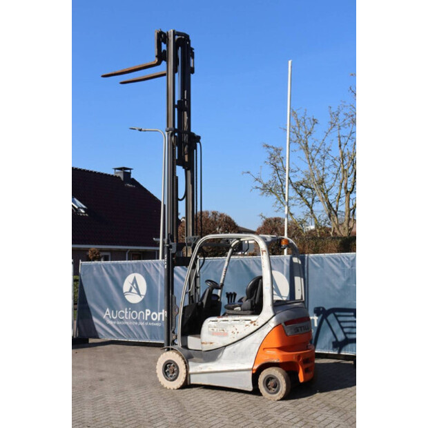 2011 Still RX 60-25-46017855