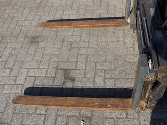 2008-linde-h30d-1432652-46017879