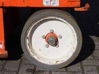 2016-skyjack-sj3220-1432653-46017919