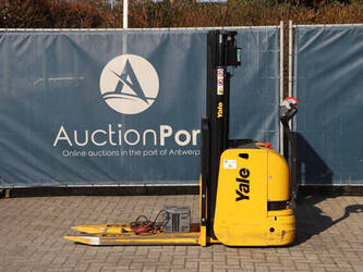 2013-yale-ms12ac-46017977