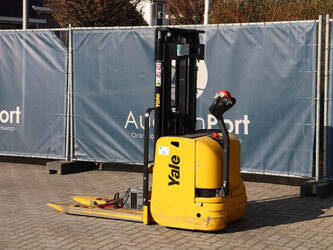 2013-yale-ms12ac-46017978