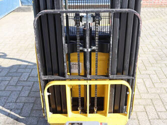 2013-yale-ms12ac-46017987