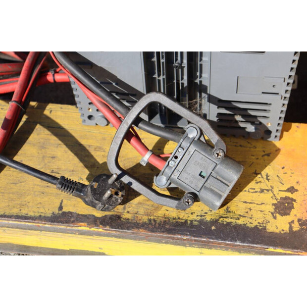 2013 يال MS12AC-46017990