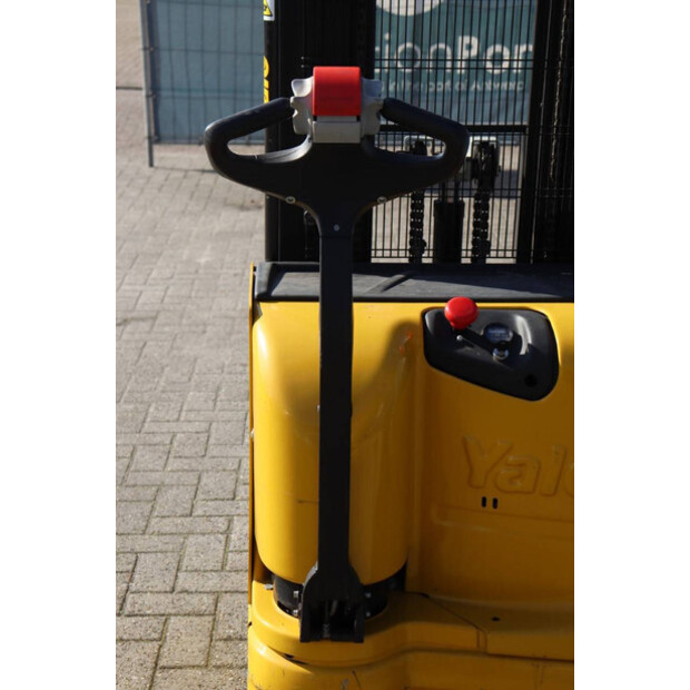 2013 يال MS12AC-46017991