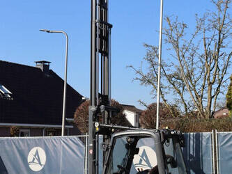 2015-linde-e20pl-02-1432656-46018053