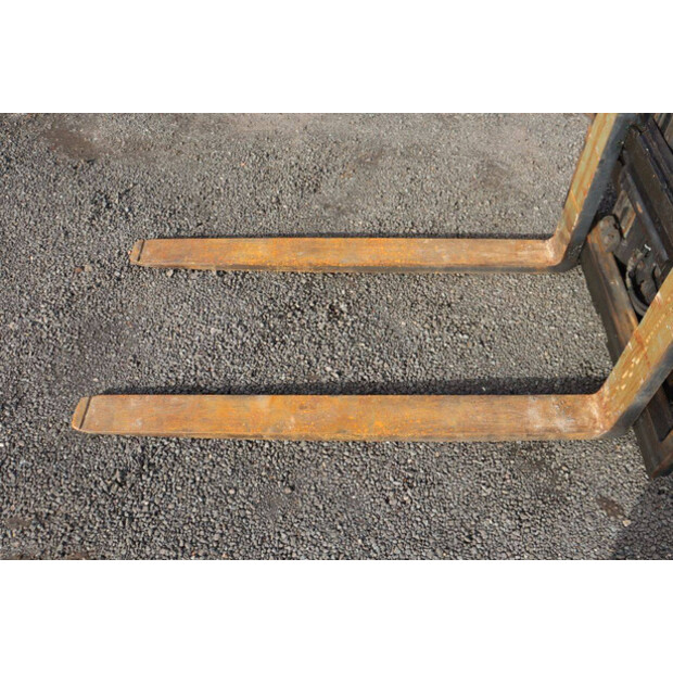 2003 Hyster H3.00XM-46018094