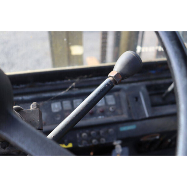 1990 Caterpillar V200B-46018162