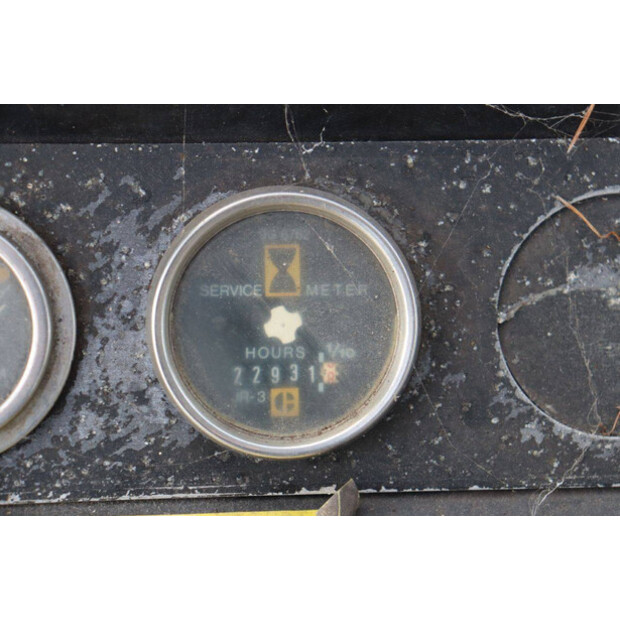 1990 Caterpillar V200B-46018166